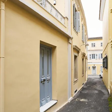 Διαμέρισμα Garitsa 2