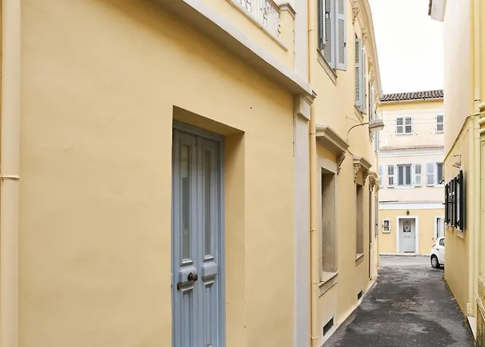 Διαμέρισμα Garitsa 2